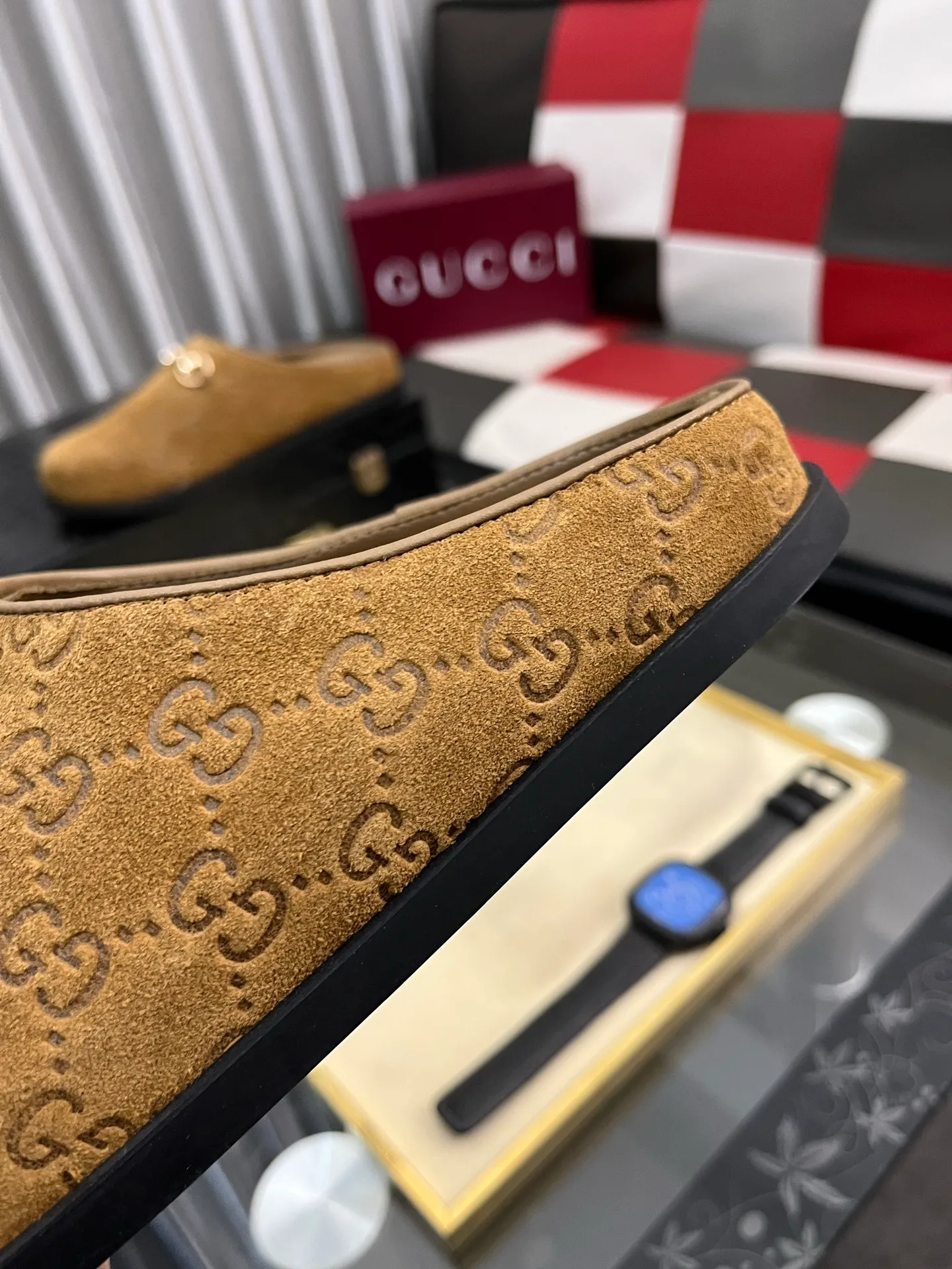 Ex-factory price: 420⌚️⌚️[Gucci] 2025 new season half-slip men's shoes, made of Italian imported first-layer frosted cowhide➕sheepskin lining, original hardware buckle, original combination wear-resistant outsole, real shot 🎬 Very comfortable on the feet, size 38-44